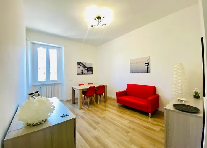 Domus 14 * Roma